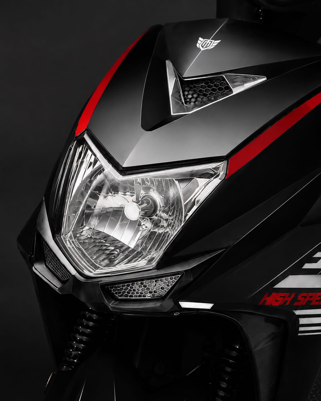 Headlamp and front cowl on the Mercury EZ Highspeed electric scooter
